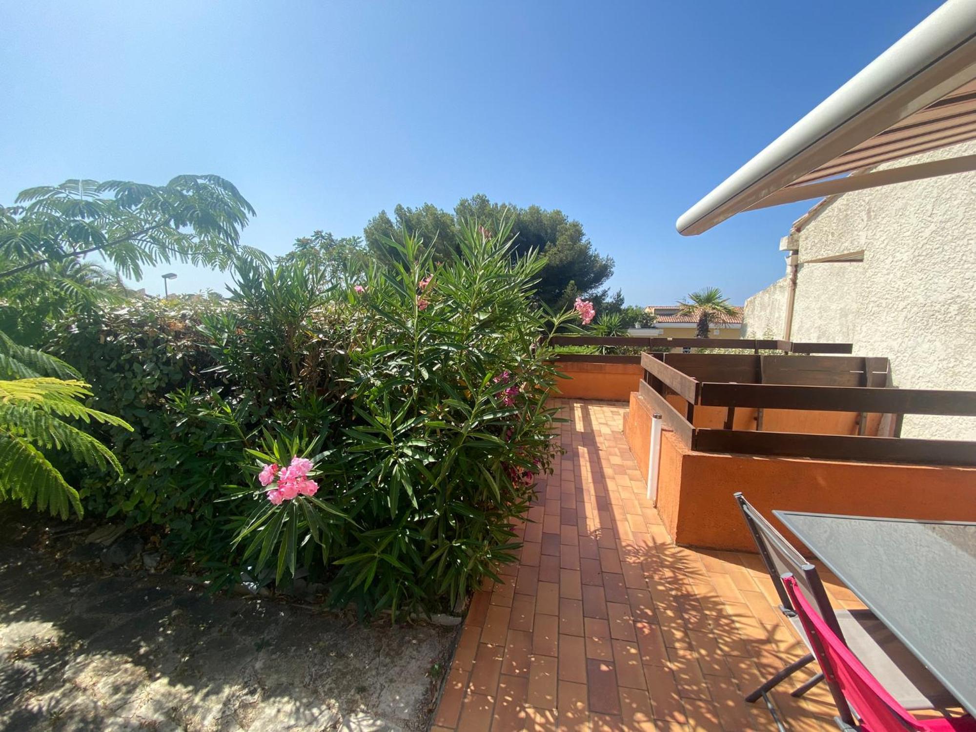 Appartement Cosy A Sanary Plage De Portissol-Climatise-Parking Prive Exterior photo